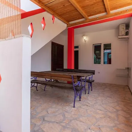 Oleander - Stone House With Shared Swimming Pool Apartment Pašman