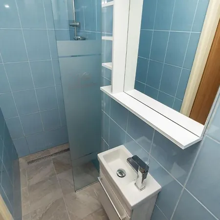 דירה Oleander - Stone House With Shared Seasonal Swimming Pool *