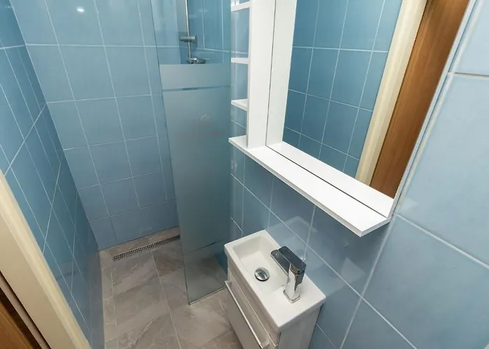 Апартаменты Oleander - Stone House With Shared Seasonal Swimming Pool *