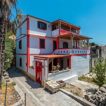 Oleander - Stone House With Shared Swimming Pool Appartement